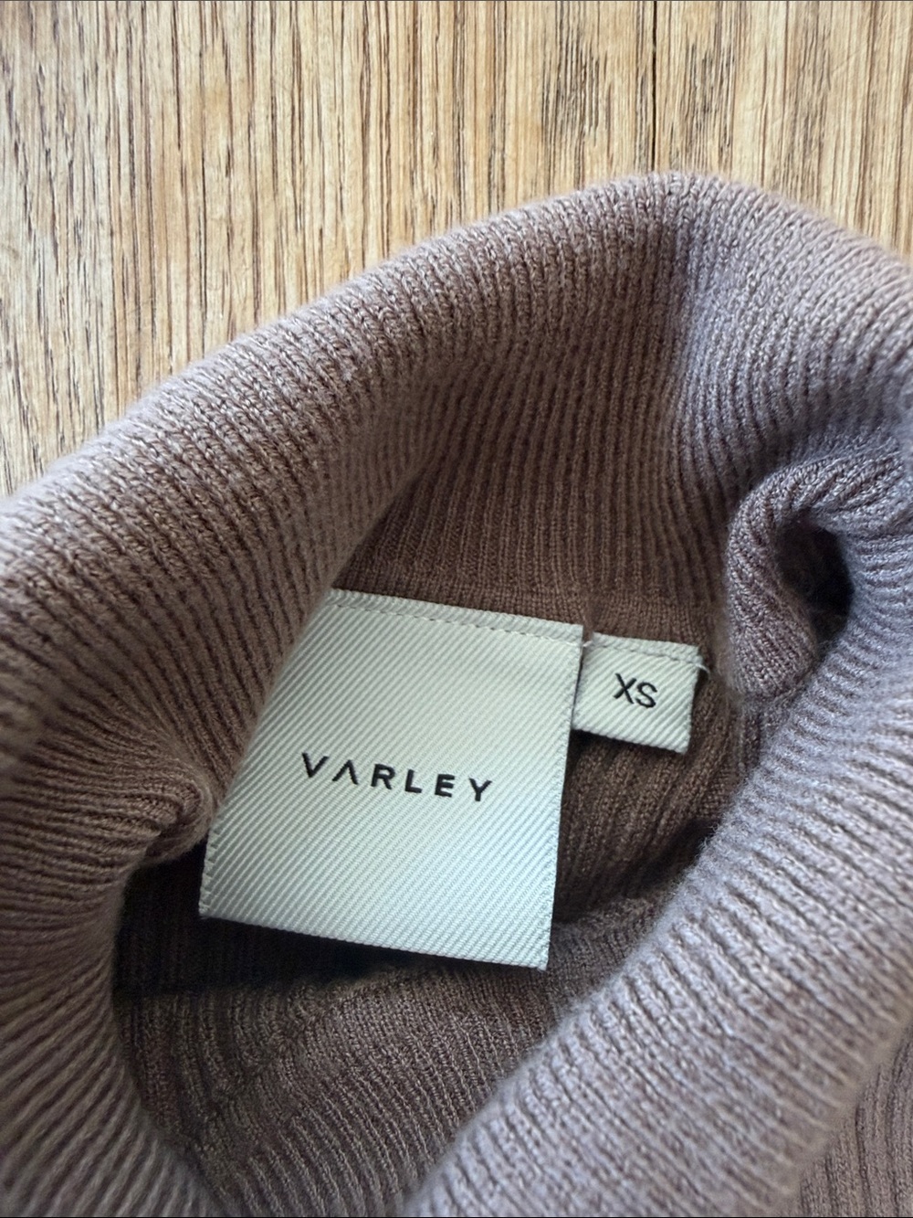 Varley Ribbed Sleeveless Turtleneck - Mauve Taupe size XS - Picture 5 of 5